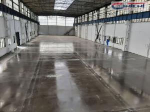 Pronájem výrobních prostor, Kladno - Dubí, Dubská, 2110 m2