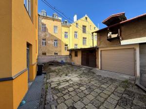 Prodej bytu 2+kk, Karlovy Vary, Svahová, 77 m2