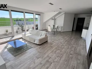 Prodej bytu 4+kk, Pelhřimov, Dolnokubínská, 119 m2