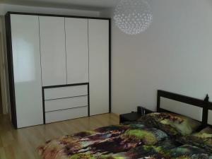 Prodej bytu 3+kk, Praha - Vysočany, Na Harfě, 104 m2