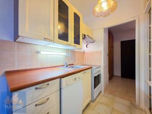Pronájem bytu 1+kk, Praha - Troja, Glowackého, 40 m2