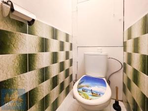 Pronájem bytu 1+kk, Praha - Troja, Glowackého, 40 m2
