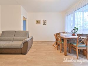 Pronájem bytu 3+1, Brno, Molákova, 73 m2