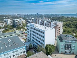 Pronájem bytu 1+kk, Praha - Hlubočepy, Geologická, 15 m2