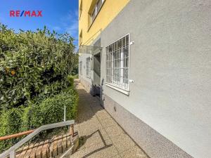 Prodej bytu 2+kk, Praha - Smíchov, Holečkova, 37 m2