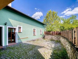 Prodej rodinného domu, Senožaty, 182 m2