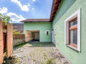 Prodej rodinného domu, Senožaty, 182 m2