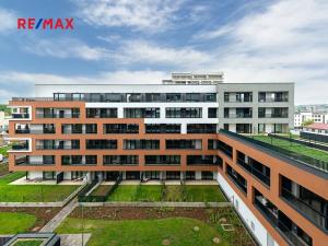 Pronájem bytu 1+kk, Praha - Hloubětín, U Tesly, 30 m2