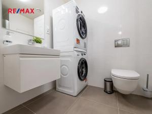 Pronájem bytu 1+kk, Praha - Hloubětín, U Tesly, 30 m2