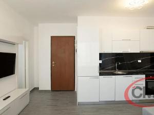 Prodej bytu 2+kk, Rrashbull, Albánie, 62 m2