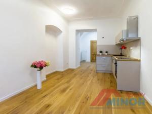 Pronájem bytu 1+kk, Slaný, Soukenická, 32 m2