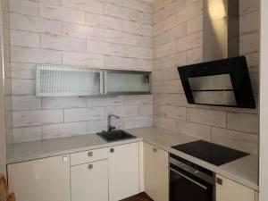 Prodej bytu 2+kk, Karlovy Vary, Svahová, 77 m2