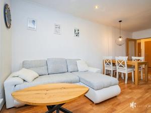 Prodej bytu 2+kk, Praha - Kbely, Herlíkovická, 52 m2