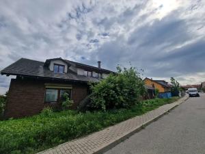 Prodej rodinného domu, Moravany, Na Rozcestí, 450 m2