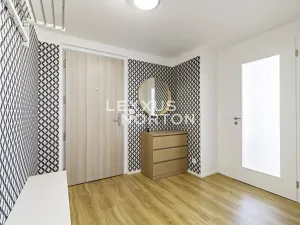 Pronájem bytu 2+kk, Praha - Smíchov, Holečkova, 80 m2