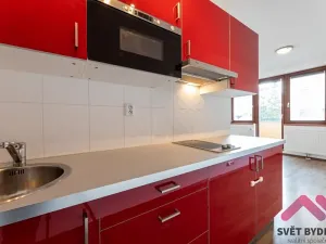 Pronájem bytu 1+kk, Praha - Lhotka, Štúrova, 33 m2