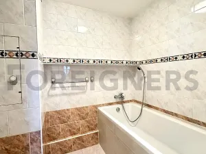 Pronájem bytu 4+kk, Praha - Černý Most, Vybíralova, 97 m2