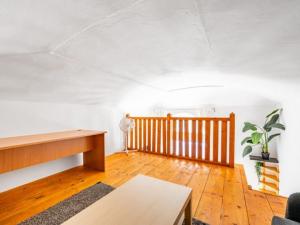 Pronájem bytu 3+1, Praha - Vinohrady, Bělehradská, 65 m2