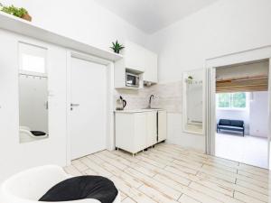 Pronájem bytu 3+1, Praha - Vinohrady, Bělehradská, 65 m2