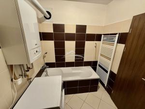 Pronájem bytu 2+kk, Jihlava, Halasova, 43 m2