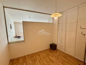Pronájem bytu 2+kk, Jihlava, Halasova, 43 m2