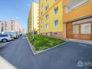 Prodej bytu 3+1, Sokolov, Spartakiádní, 77 m2