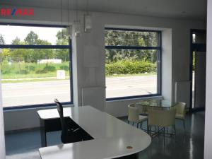 Pronájem obchodního prostoru, Brno, Bubeníčkova, 62 m2