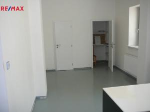 Pronájem obchodního prostoru, Brno, Bubeníčkova, 62 m2