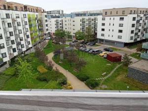 Pronájem bytu 2+kk, Praha, Zakšínská, 56 m2
