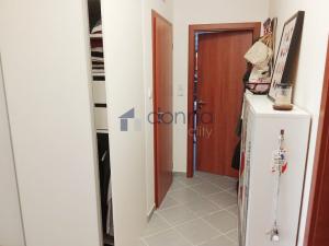 Pronájem bytu 2+kk, Praha, Zakšínská, 56 m2