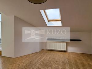 Pronájem bytu 2+kk, Praha, Ladova, 73 m2