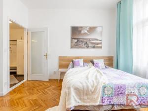 Prodej bytu 1+kk, Praha - Holešovice, Šimáčkova, 27 m2
