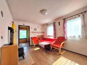Prodej chaty, Senohraby, 38 m2