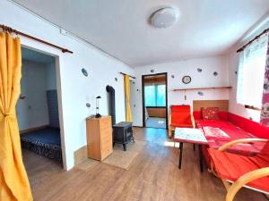 Prodej chaty, Senohraby, 38 m2