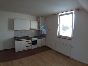 Pronájem bytu 2+kk, Plzeň, Příkrá, 60 m2