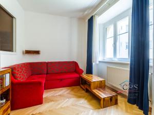Prodej bytu 2+kk, Praha, Na Rokytce, 49 m2