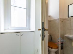 Prodej bytu 2+kk, Praha, Na Rokytce, 49 m2