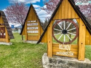 Prodej zahrady, Rožnov pod Radhoštěm, 200 m2