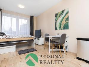Pronájem bytu 1+kk, Pardubice, Boženy Vikové-Kunětické, 28 m2