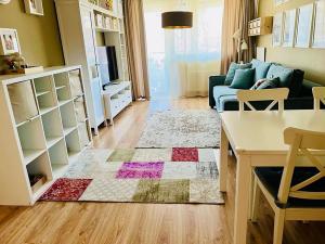 Pronájem bytu 2+kk, Praha - Žižkov, V zahrádkách, 52 m2