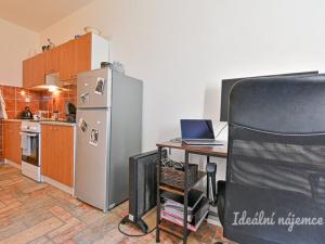 Pronájem bytu 1+1, Brno - Královo Pole, Malátova, 35 m2