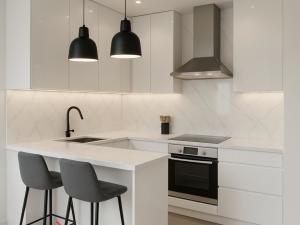 Prodej bytu 2+kk, Praha - Malá Strana, Újezd, 56 m2