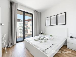 Pronájem bytu 2+kk, Praha - Kyje, Za černým mostem, 37 m2