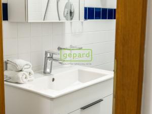 Prodej bytu 2+kk, Praha, Mráčkova, 42 m2