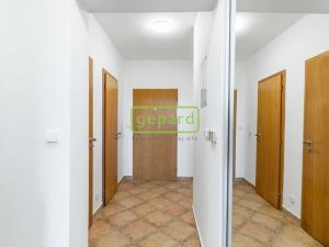 Prodej bytu 2+kk, Praha, Mráčkova, 42 m2