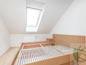Pronájem bytu 2+kk, Praha - Čakovice, Otavská, 77 m2