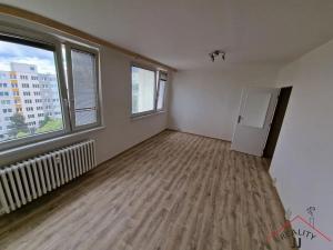 Pronájem bytu 1+kk, Praha - Řepy, Makovského, 36 m2