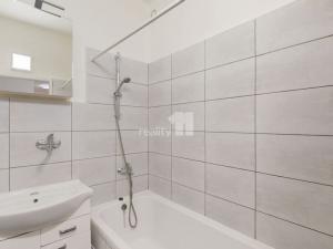 Prodej bytu 2+1, Praha - Vokovice, Kladenská, 55 m2