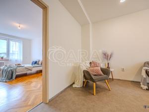 Prodej bytu 2+1, Ostrava - Poruba, Stavební, 52 m2