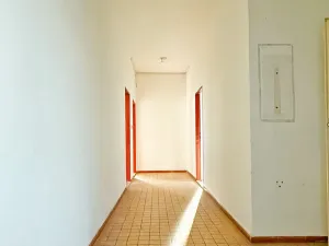 Pronájem kanceláře, Moravany, 94 m2